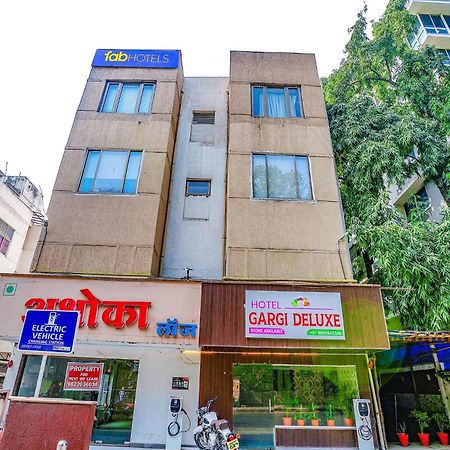 Hotel Gargi Deluxe Pune Dış mekan fotoğraf